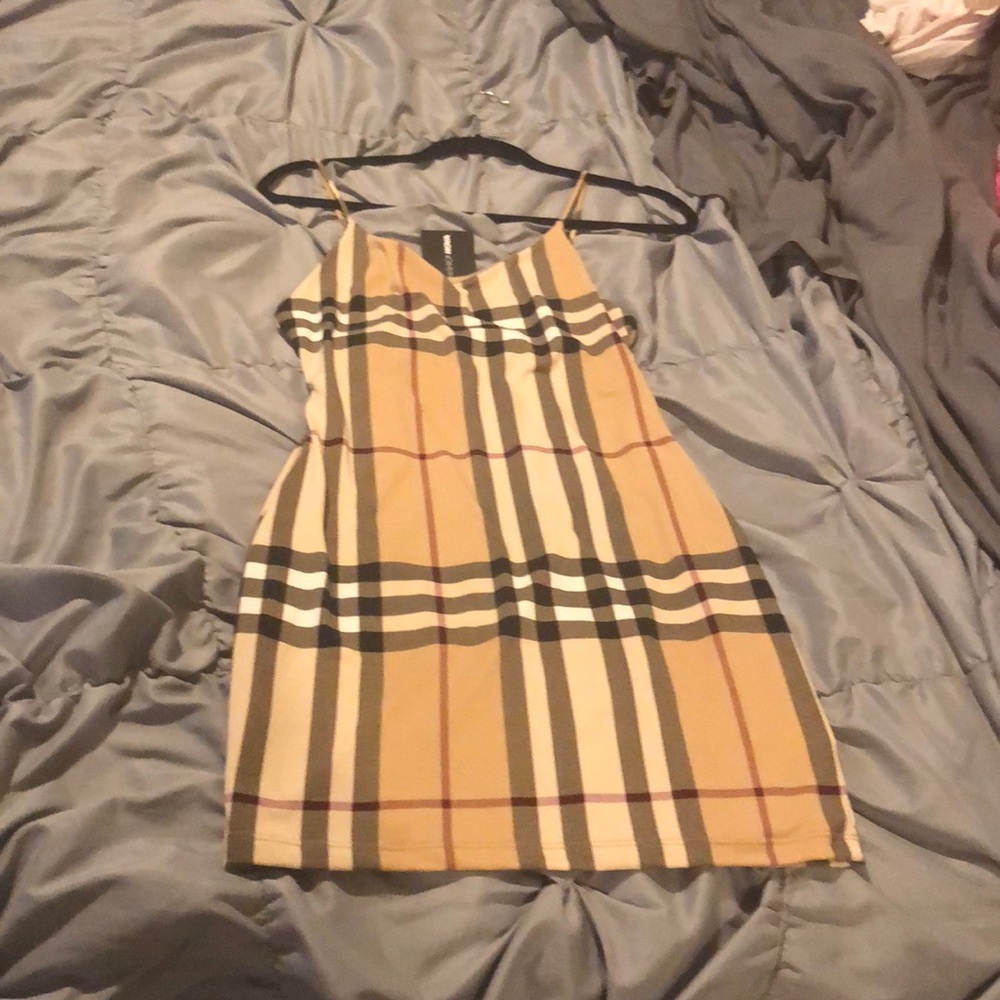 Fashion nova Burberry like dress